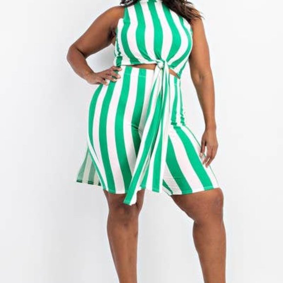 Tie Front Top and Biker Shorts Set - Picture 2 of 2